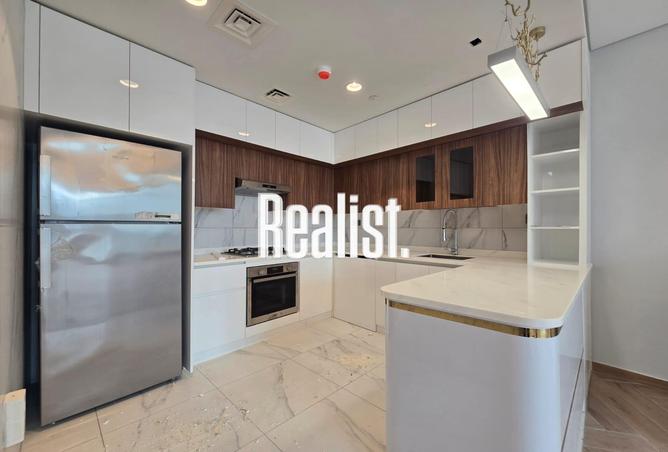 964907 - Property Image 2