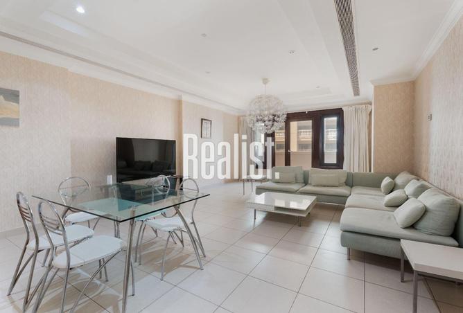 820617 - Property Image 2