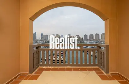 تاون هاوس - 2 غرف نوم - 3 حمامات للبيع في طريق بورتو الشرقي - بورتو أرابيا - جزيرة اللؤلؤة - الدوحة