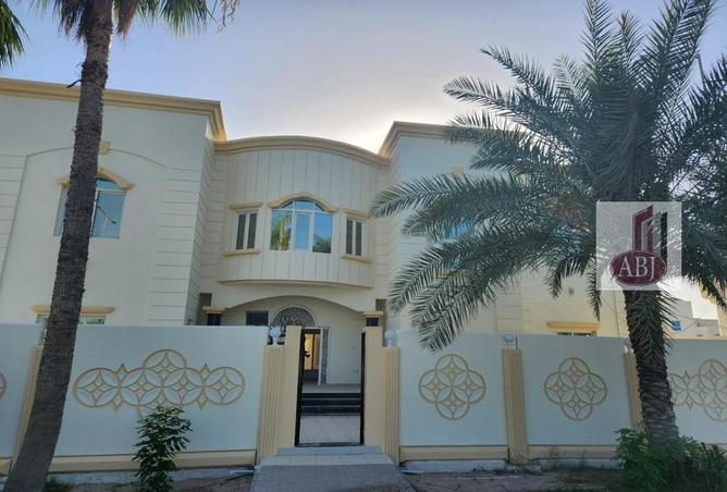 824021 - Property Main Image