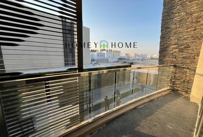 785303 - Property Image 3