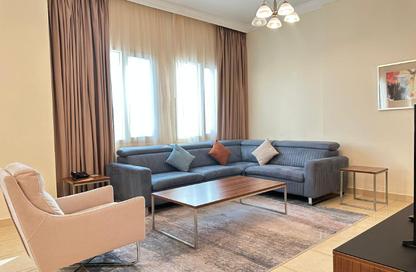 Apartment - 2 Bedrooms - 3 Bathrooms for rent in City Center Towers - West Bay - Doha
