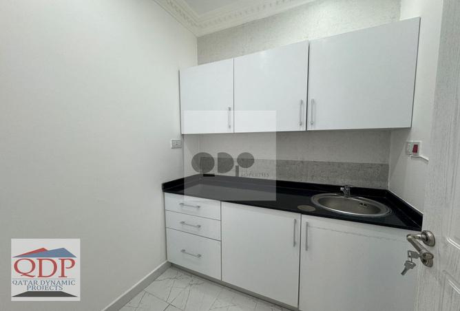 60332715 - Property Image 2