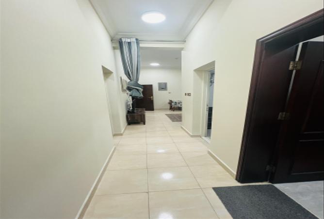 727707 - Property Image 2