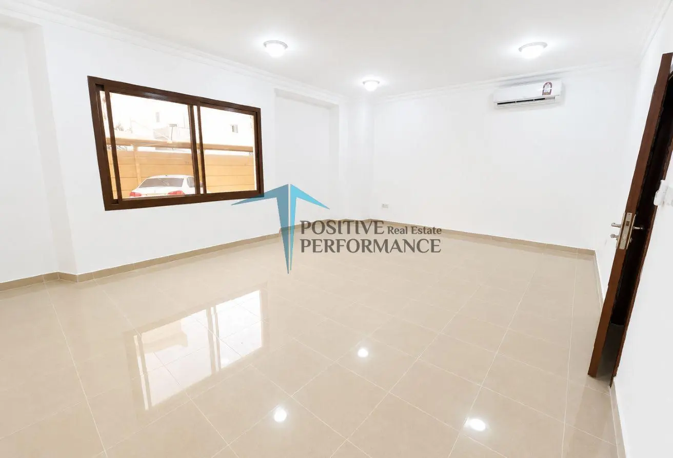 54979629 - Property Main Image