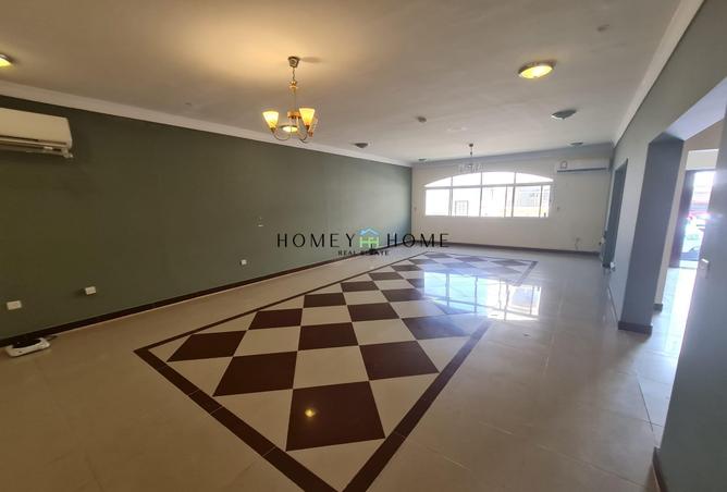 54540793 - صورة العقار 2