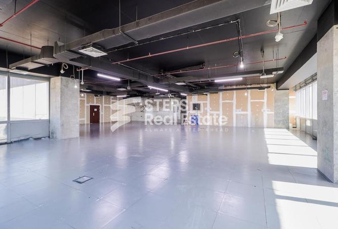 910548 - Property Image 3