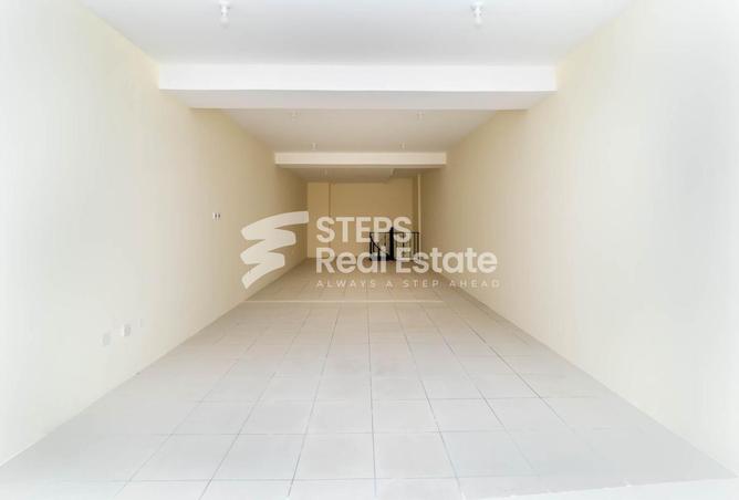 949038 - Property Image 2