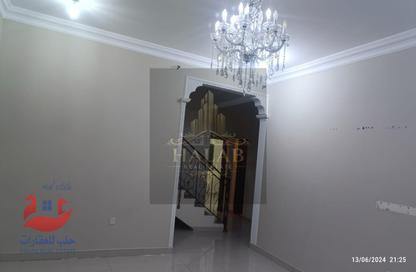 Villa - 7 Bedrooms - 3 Bathrooms for rent in Umm Salal Ali - Umm Salal Ali - Doha