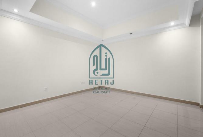 1012708 - Property Image 3