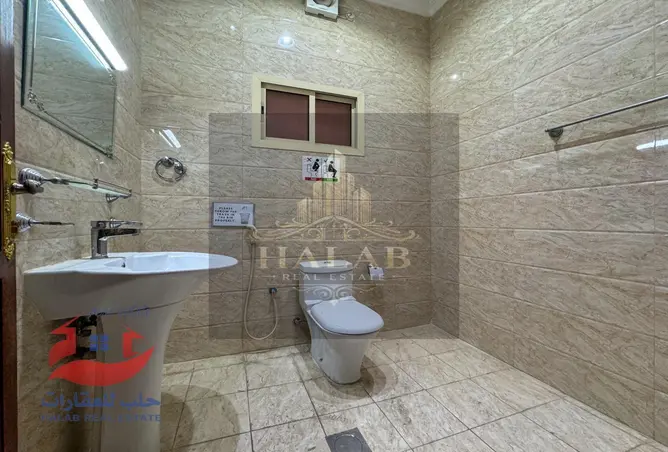 706016 - Property Image 3
