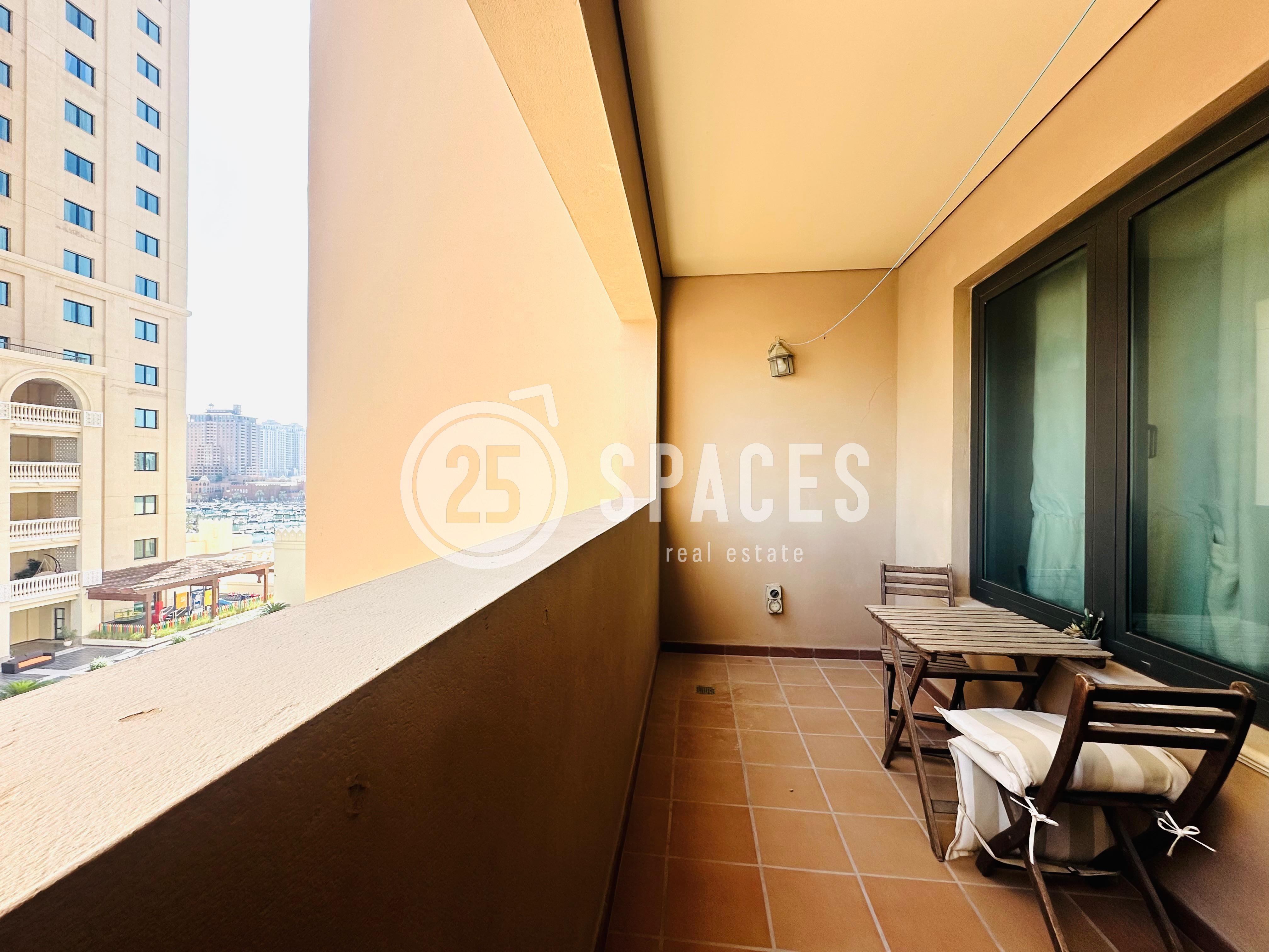 Fully Furnished I Studio Apt Balcony I Bills Incl - 3