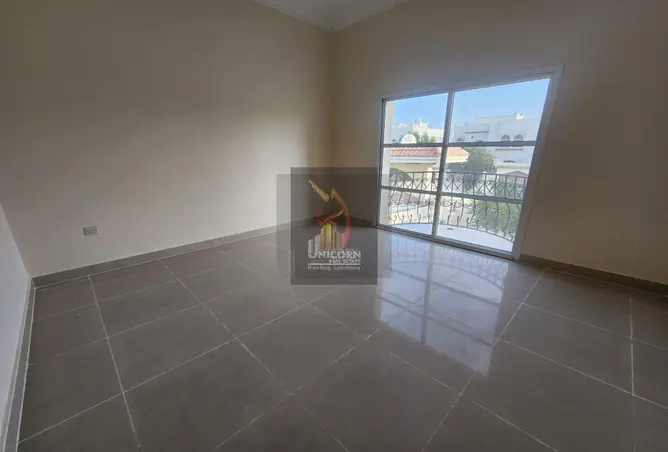 63922328 - Property Image 3