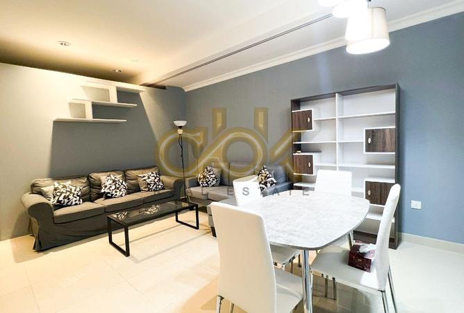 964981 - Property Image 2