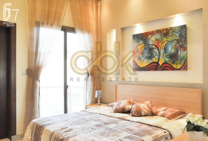 976148 - Property Image 3