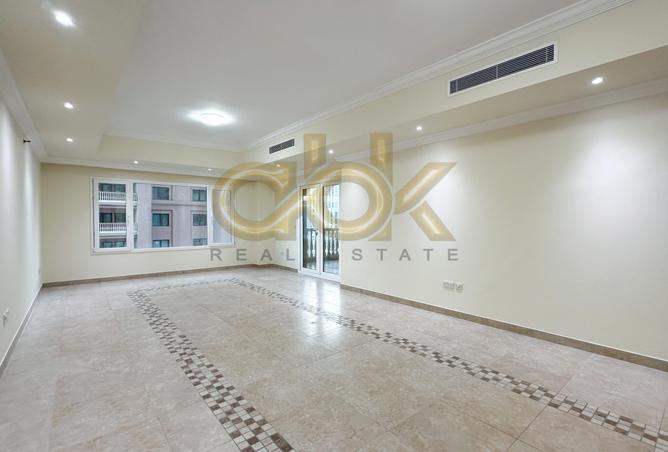 964914 - Property Image 2