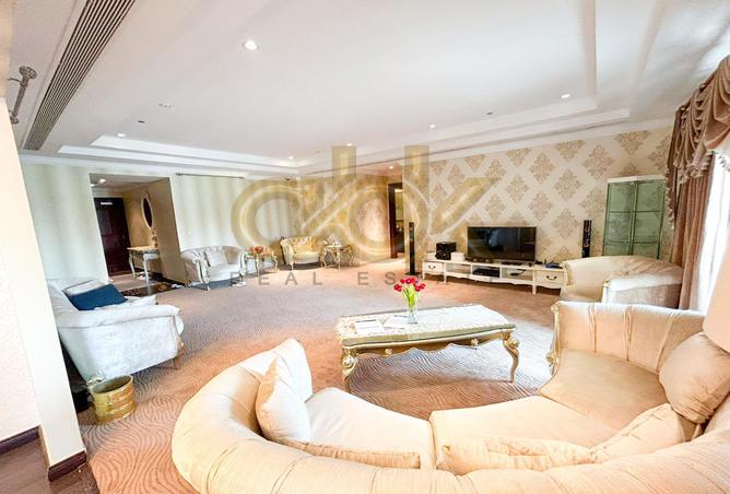 965034 - Property Main Image