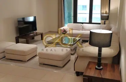 Apartment - 1 Bedroom - 2 Bathrooms for rent in East Porto Drive - Porto Arabia - The Pearl Island - Doha