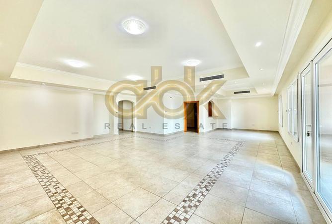 1020636 - Property Image 2