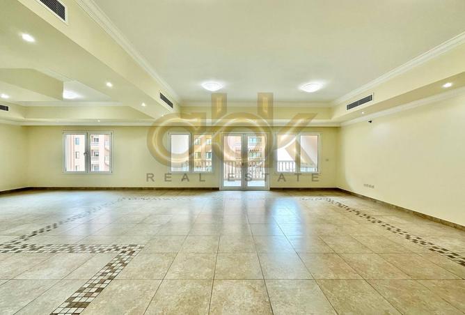 1020636 - Property Image 3