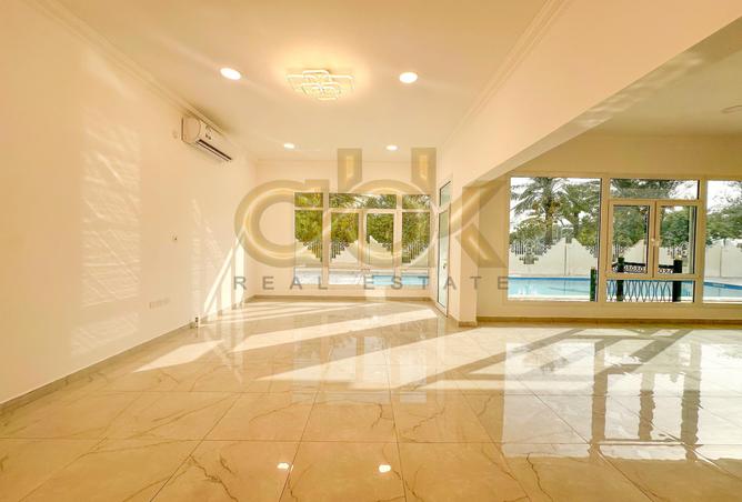 979234 - Property Main Image