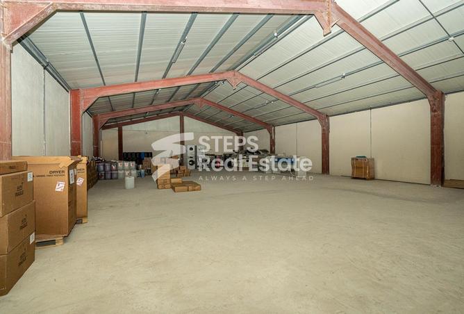 978209 - Property Image 3