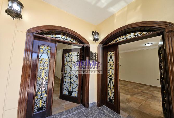 607909 - Property Image 2