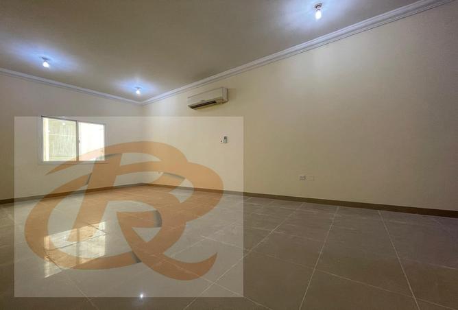 649327 - Property Image 2