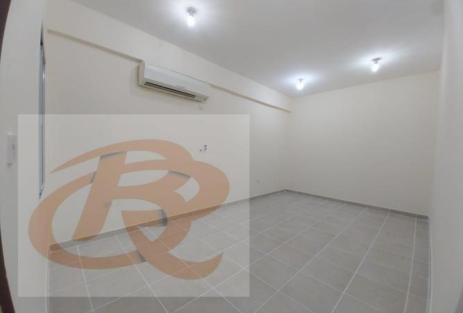 668232 - Property Image 2