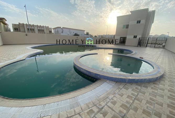 805524 - Property Image 2