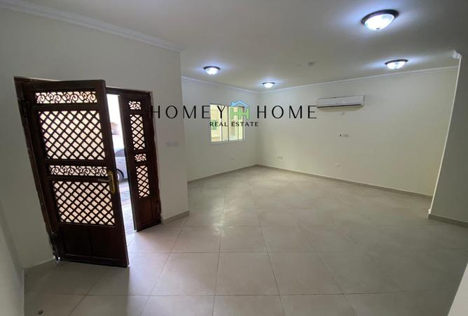 805524 - Property Image 3