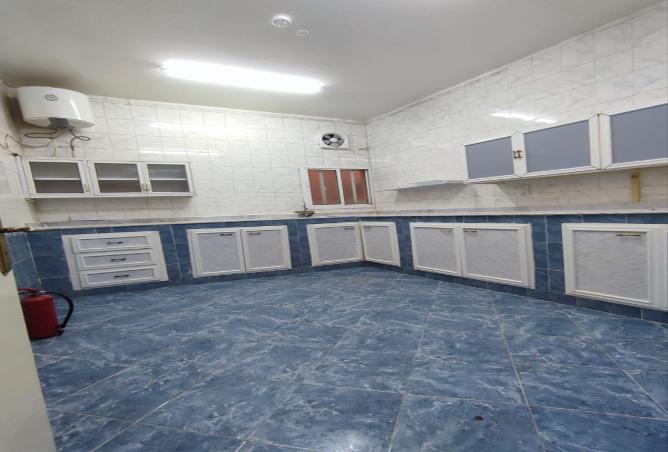 54493222 - Property Image 2