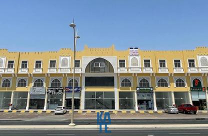 Shop - Studio - 1 Bathroom for rent in Al Aziziyah - Al Aziziyah - Doha