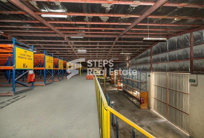 951171 - Property Image 2