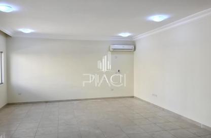 Villa - 5 Bedrooms - 5 Bathrooms for rent in Umm Salal Ali - Umm Salal Ali - Doha Villa - 5 Bedrooms - 5 Bathrooms for rent in Umm Salal Ali - Umm Salal Ali - Doha