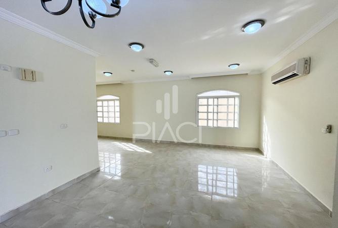 401889 - Property Image 3