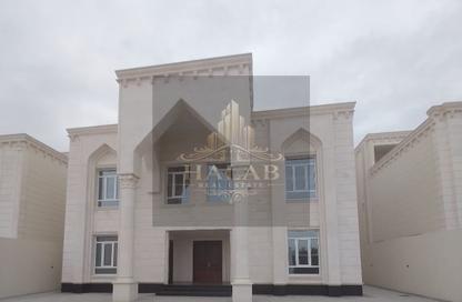 Villa - 7+ Bedrooms - 7 Bathrooms for sale in Al Wukair - Al Wukair - Al Wakra