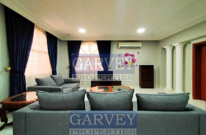 Apartment - 1 Bedroom - 1 Bathroom for rent in Onaiza Street - Diplomatic Area - Doha