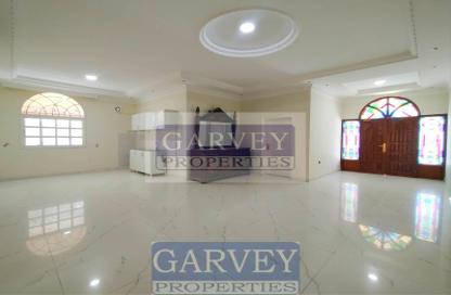 Apartment - 1 Bedroom - 1 Bathroom for rent in Al Aziziyah - Al Aziziyah - Doha Apartment - 1 Bedroom - 1 Bathroom for rent in Al Aziziyah - Al Aziziyah - Doha