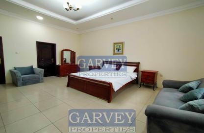Apartment - Studio - 1 Bathroom for rent in Al Aziziyah - Al Aziziyah - Doha