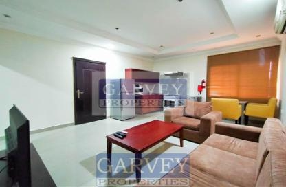 Apartment - Studio - 1 Bathroom for rent in Saeed Ibn Jubair - Al Aziziyah - Doha