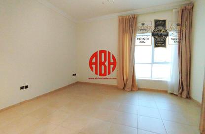 Apartment - 3 Bedrooms - 4 Bathrooms for rent in Lusail Marina Heights - Marina District - Lusail