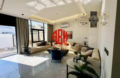 Villa - 5 Bedrooms - 6 Bathrooms for rent in Al Hamraa Street - Al Thumama - Doha