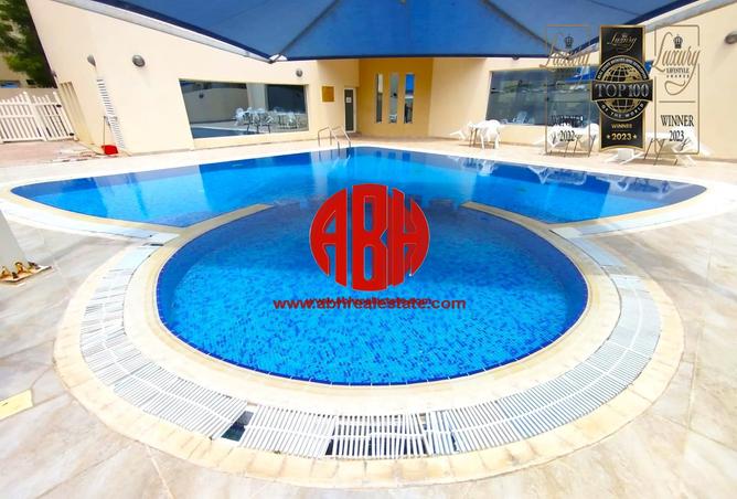 677695 - Property Image 2