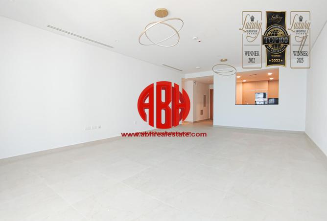 744141 - Property Image 3