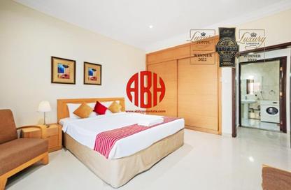 Apartment - 2 Bedrooms - 3 Bathrooms for rent in Al Sadd Road - Al Sadd - Doha