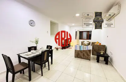 Apartment - 2 Bedrooms - 3 Bathrooms for rent in Anas Street - Fereej Bin Mahmoud North - Fereej Bin Mahmoud - Doha