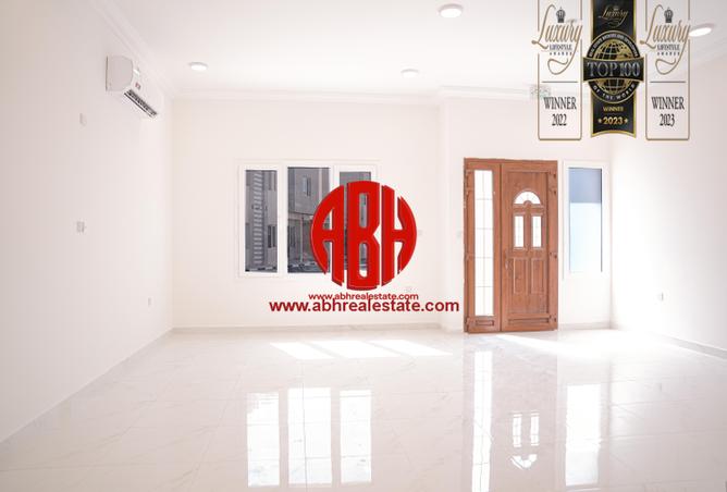 1003144 - Property Main Image