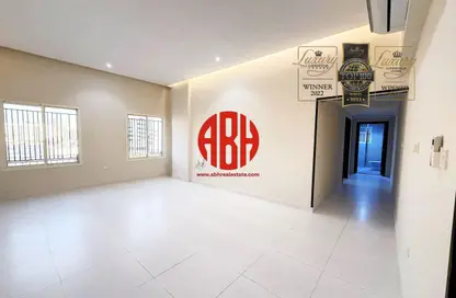 شقة - 2 غرف نوم - 3 حمامات للايجار في شارع السد - السد - الدوحة