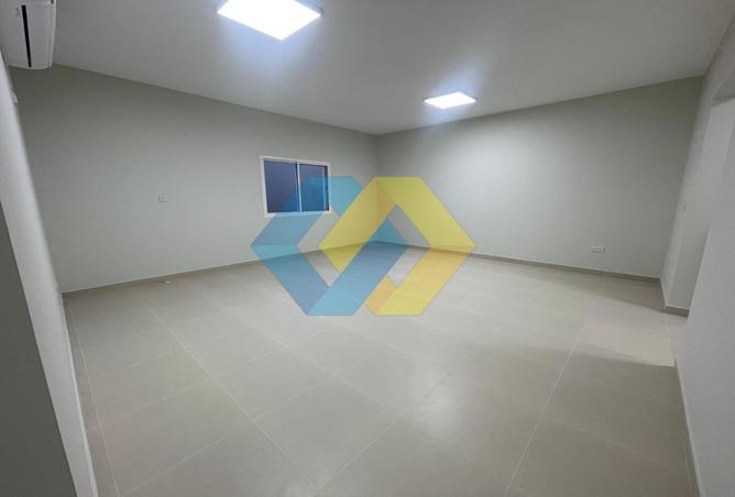 805982 - Property Main Image